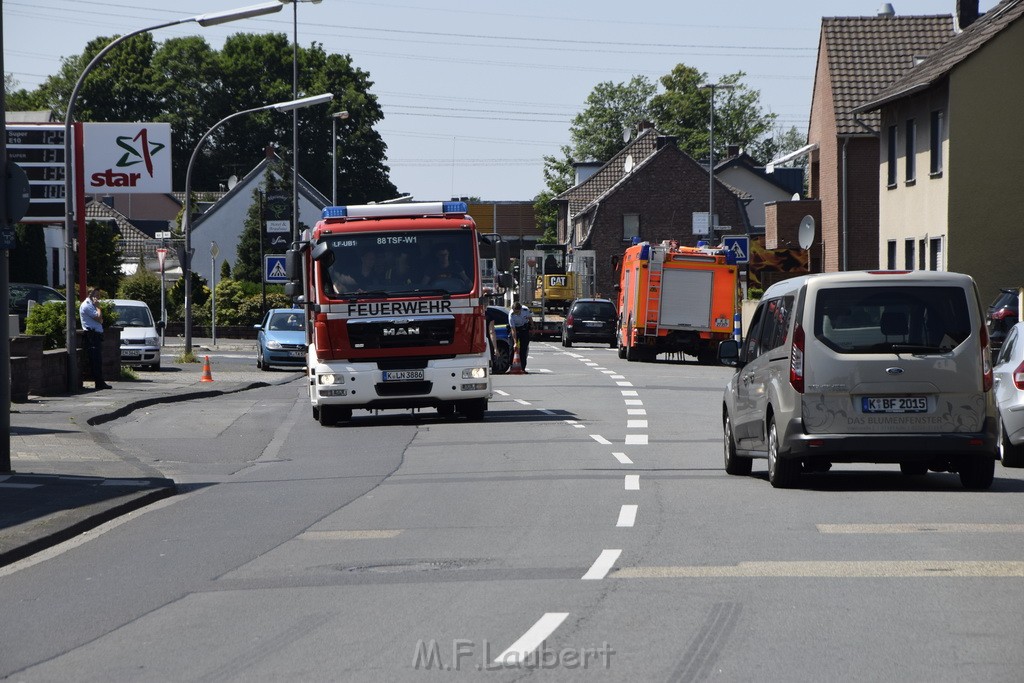 Feuer 1 Koeln Porz Grengel Waldstr P098.JPG - Miklos Laubert